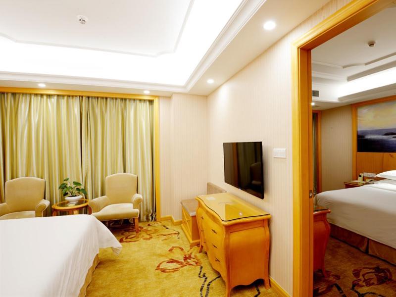 Vienna International Hotel Shenzhen Guangming Avenue Екстериор снимка
