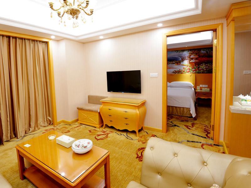 Vienna International Hotel Shenzhen Guangming Avenue Екстериор снимка