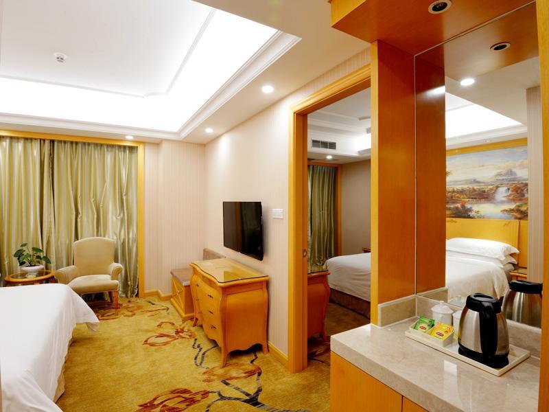 Vienna International Hotel Shenzhen Guangming Avenue Екстериор снимка