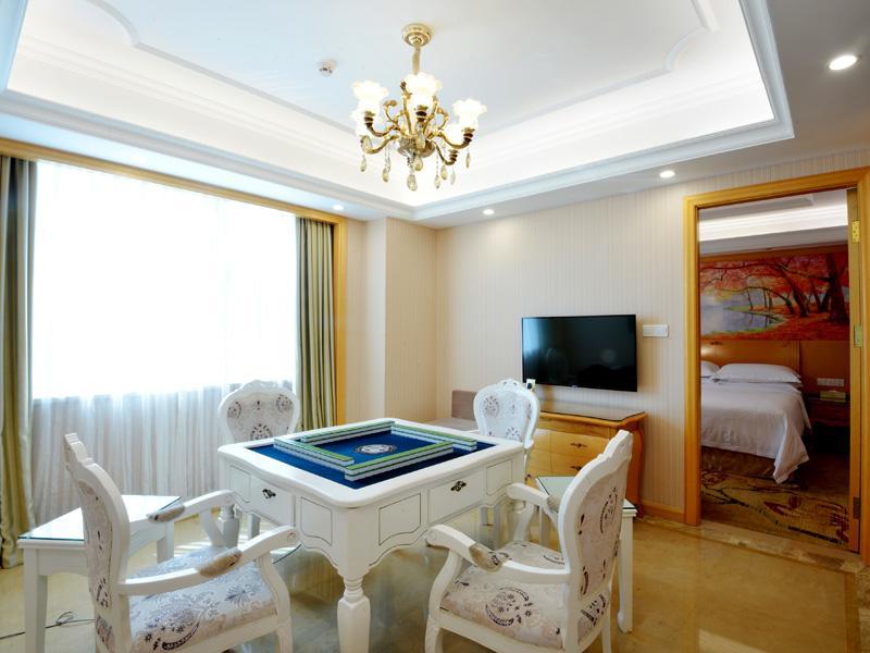 Vienna International Hotel Shenzhen Guangming Avenue Екстериор снимка